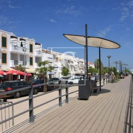 Appartement Joli Rénové Emplacement Idéal Front De Cabanas De Tavira