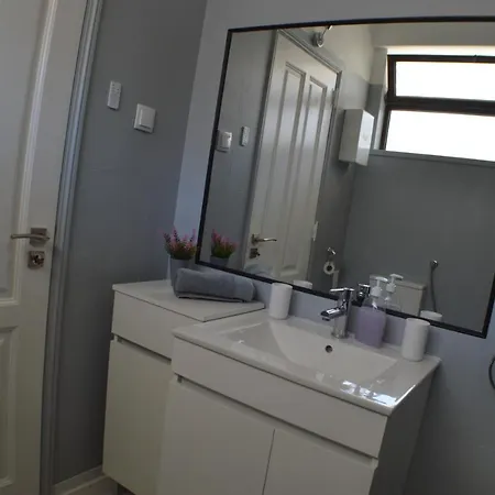 Joli Confort Apartment *